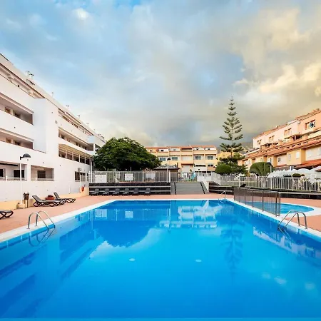 2d2 Beautiful Oasis 3 Bedrooms Duplex Apartment