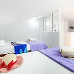 2d2 Beautiful Oasis 3 Bedrooms Duplex Apartman *