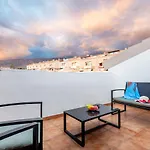 2d2 Beautiful Oasis 3 Bedrooms Duplex أذيخي