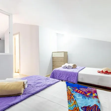 Апартаменти 2d2 Beautiful Oasis 3 Bedrooms Duplex