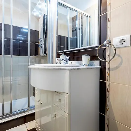 2d2 Beautiful Oasis 3 Bedrooms Duplex 阿德耶