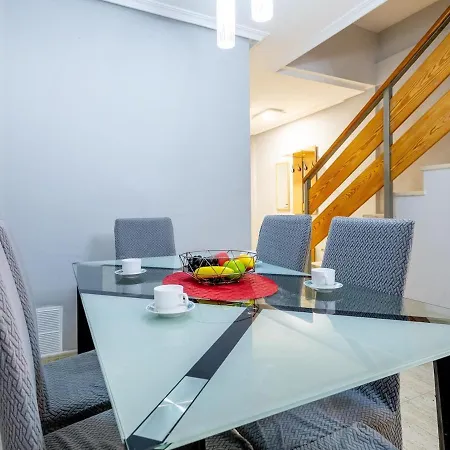 公寓 2d2 Beautiful Oasis 3 Bedrooms Duplex