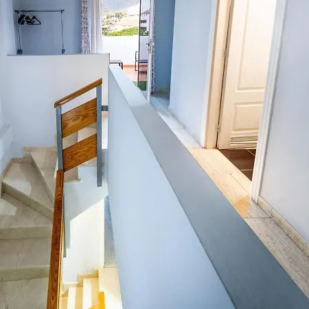 2d2 Beautiful Oasis 3 Bedrooms Duplex * 阿德耶