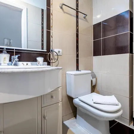 2d2 Beautiful Oasis 3 Bedrooms Duplex 公寓 *